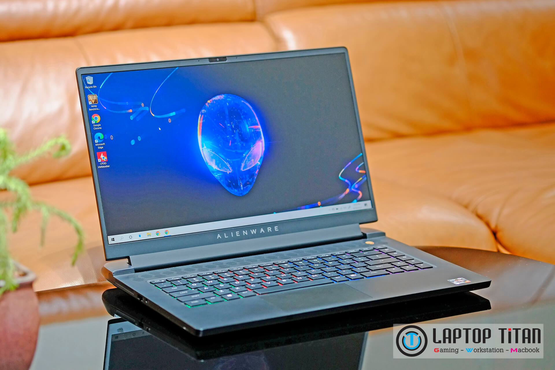 Dell Alienware M15 Ryzen Edition R5 Laptoptitan 01