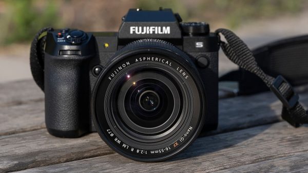 Máy ảnh tốt nhất 2023 - Fujifilm X H2S